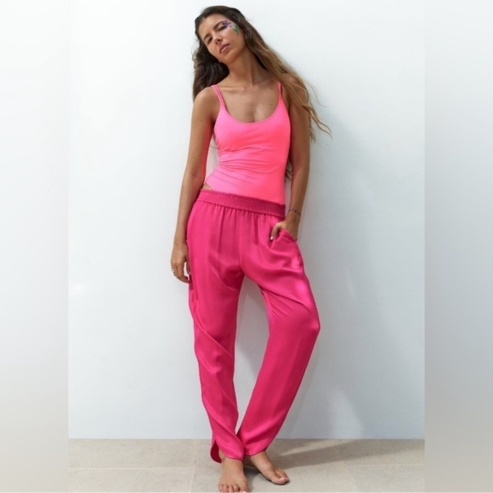 ZARA - WOMEN’S HOT PINK SATIN PANTS - SIZE XS - Picture 2 of 16